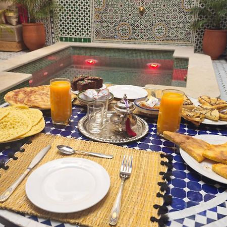 Riad Diamant Bleu فاس المظهر الخارجي الصورة