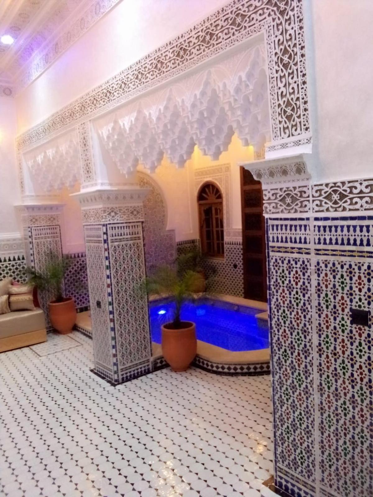 Riad Diamant Bleu فاس المظهر الخارجي الصورة